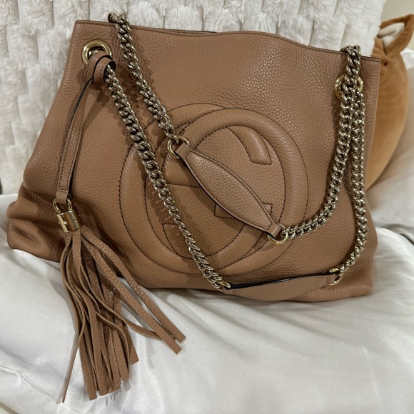 Gucci Medium Soho Chain Tote Bag - Picture 2 of 5